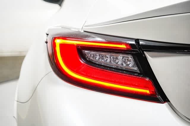 2024 Toyota GR86 Premium 12