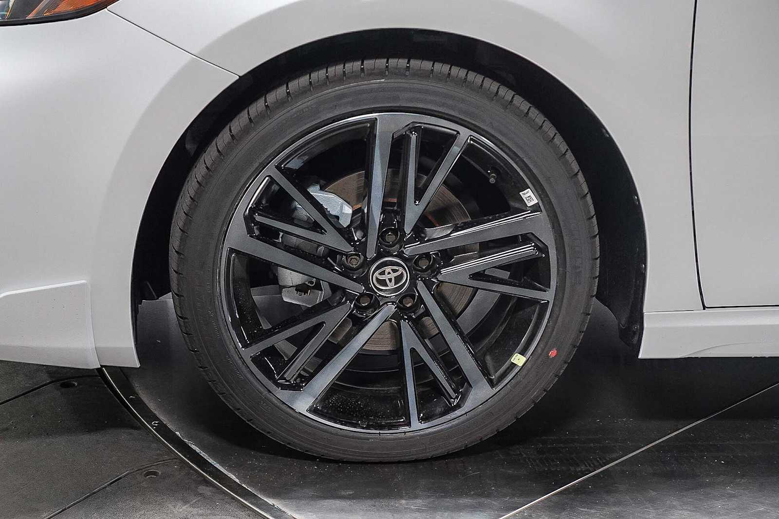 Thumbnail: 2026 Toyota Camry - 10