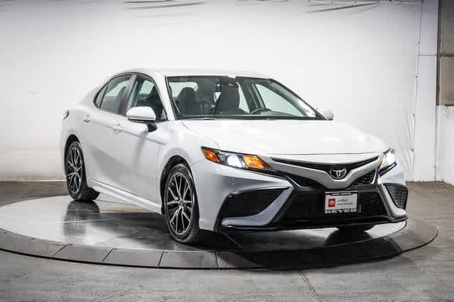 Thumbnail: 2023 Toyota Camry - 6