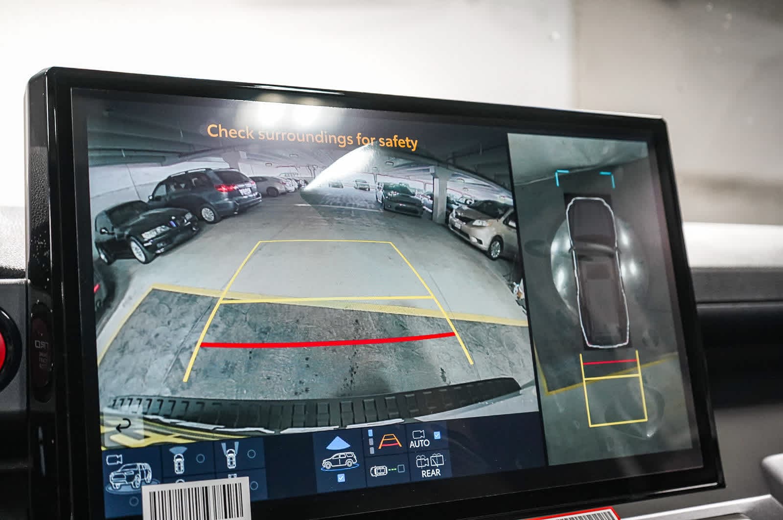 Thumbnail: 2025 Toyota 4Runner - 28