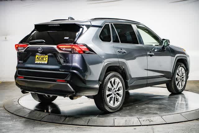 Thumbnail: 2019 Toyota RAV4 - 5