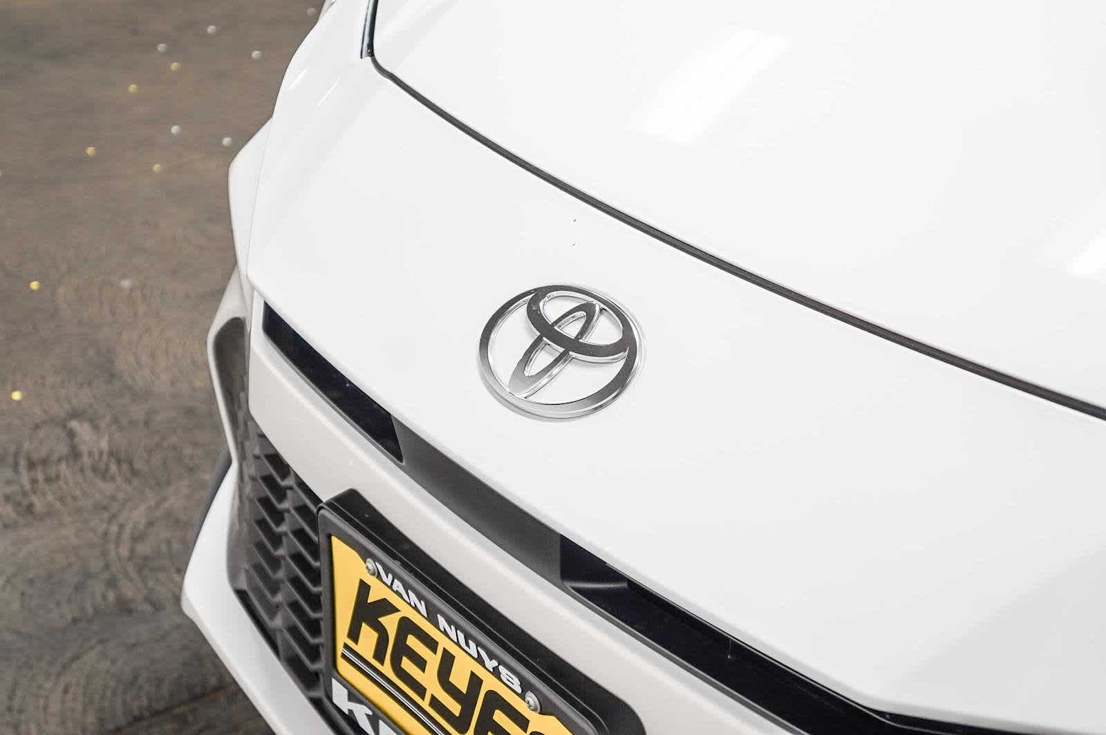 Thumbnail: 2026 Toyota Camry - 9