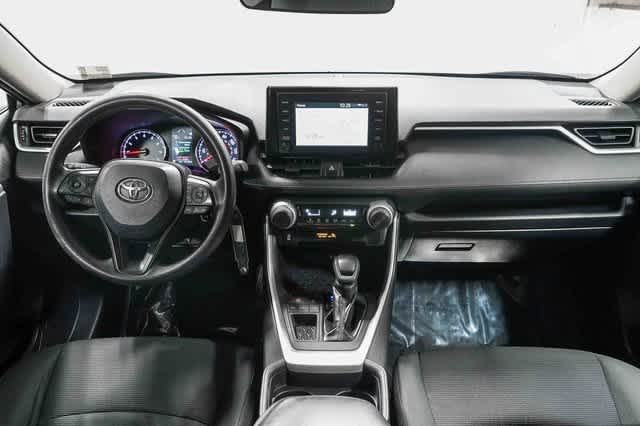 Thumbnail: 2019 Toyota RAV4 - 13