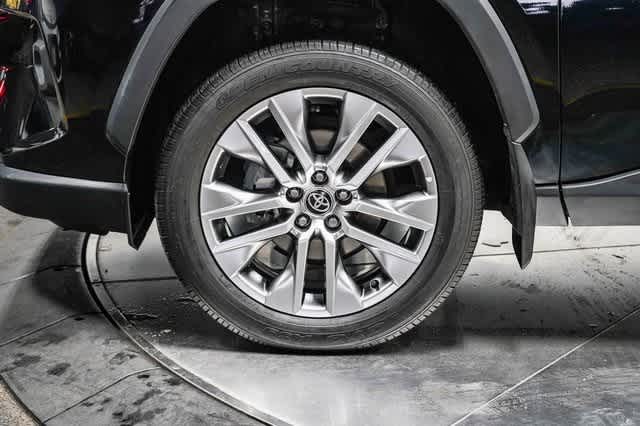 Thumbnail: 2023 Toyota RAV4 - 5