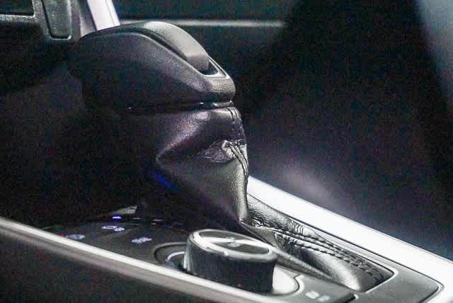 Thumbnail: 2024 Toyota RAV4 - 21