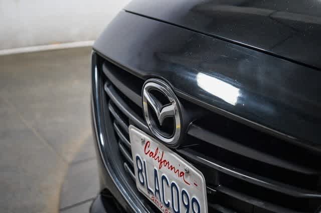 2016 Mazda Mazda3 i Sport 8