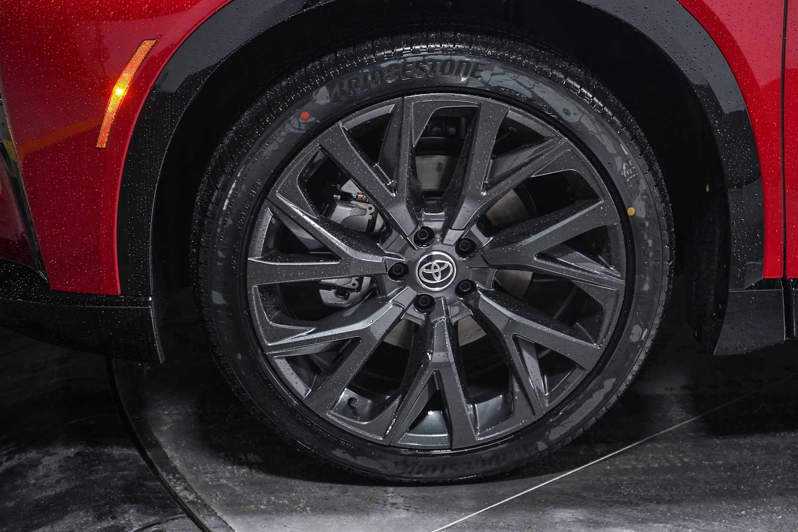 Thumbnail: 2025 Toyota Crown Signia - 4