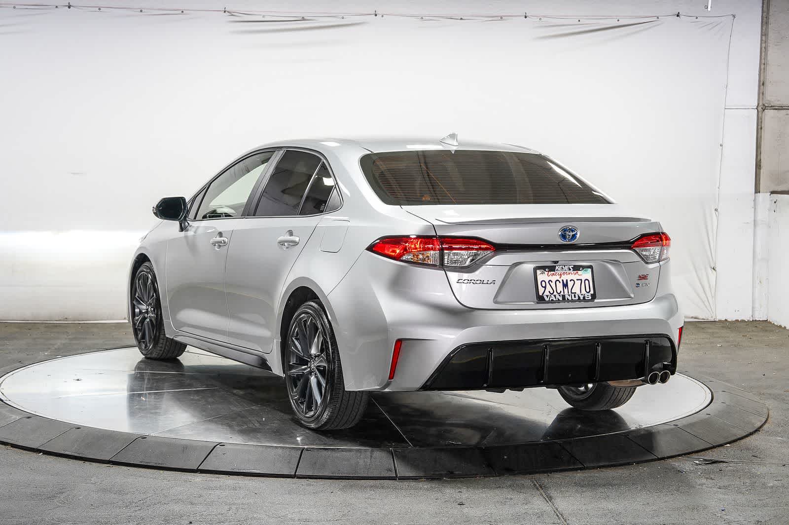 Thumbnail: 2025 Toyota Corolla - 2