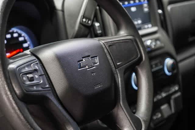 Thumbnail: 2023 Chevrolet Silverado 1500 - 21