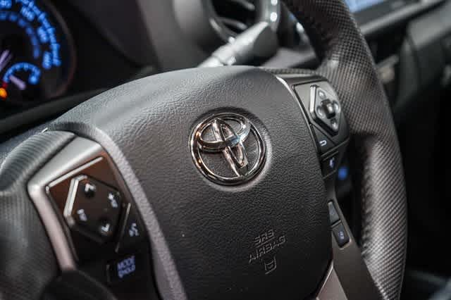 Thumbnail: 2023 Toyota Tacoma - 20
