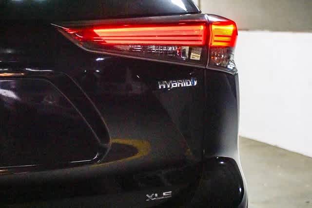 Thumbnail: 2021 Toyota Highlander - 12