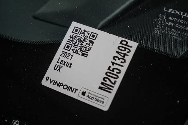 Thumbnail: 2021 Lexus UX - 29