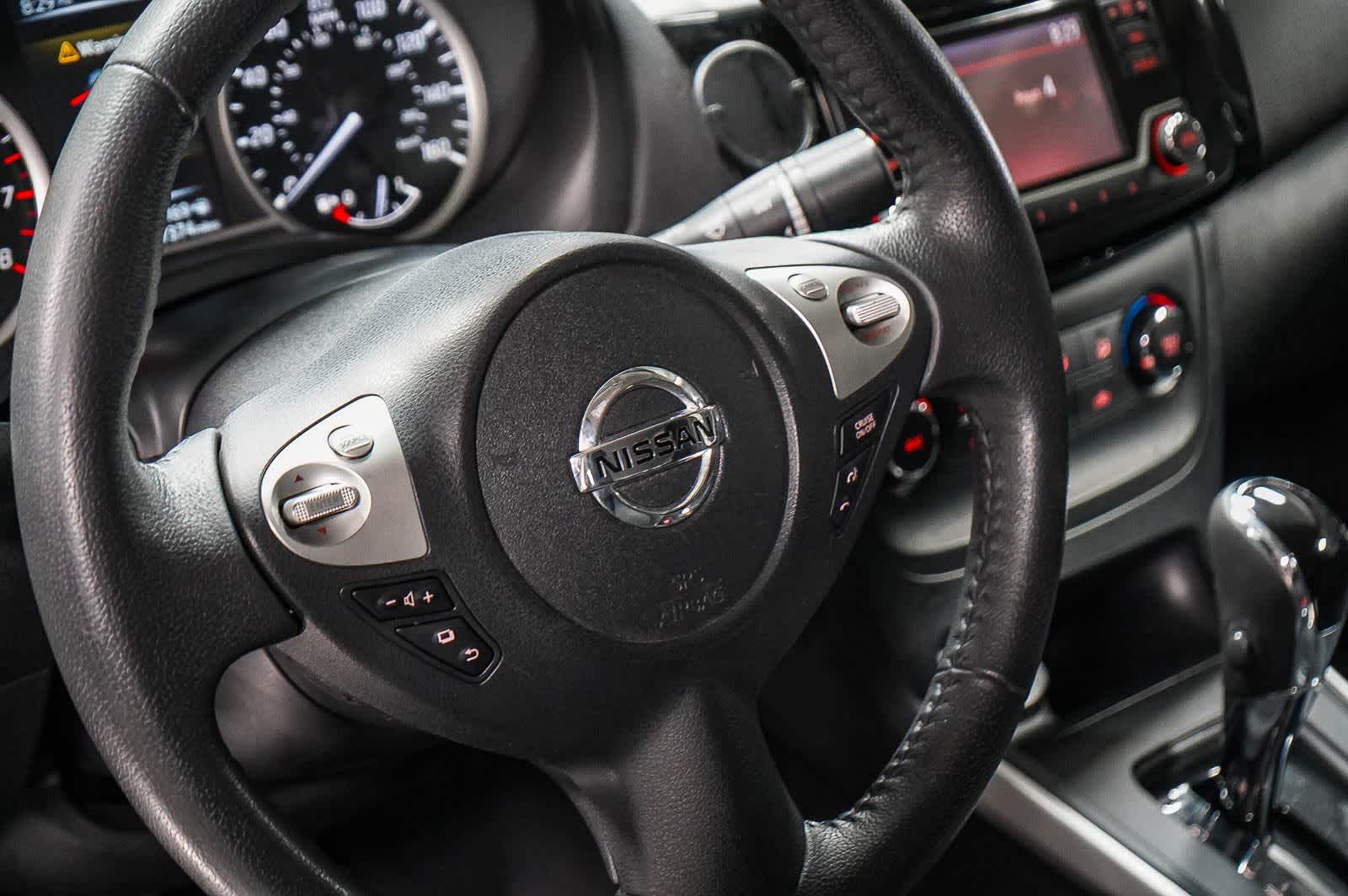 Thumbnail: 2016 Nissan Sentra - 20