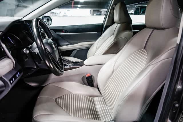 Thumbnail: 2023 Toyota Camry - 17