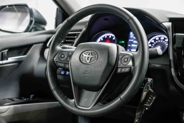 Thumbnail: 2023 Toyota Camry - 15