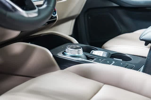 2022 Ford Escape SE Sport Hybrid 24
