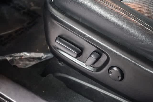 Thumbnail: 2020 Toyota Sienna - 21