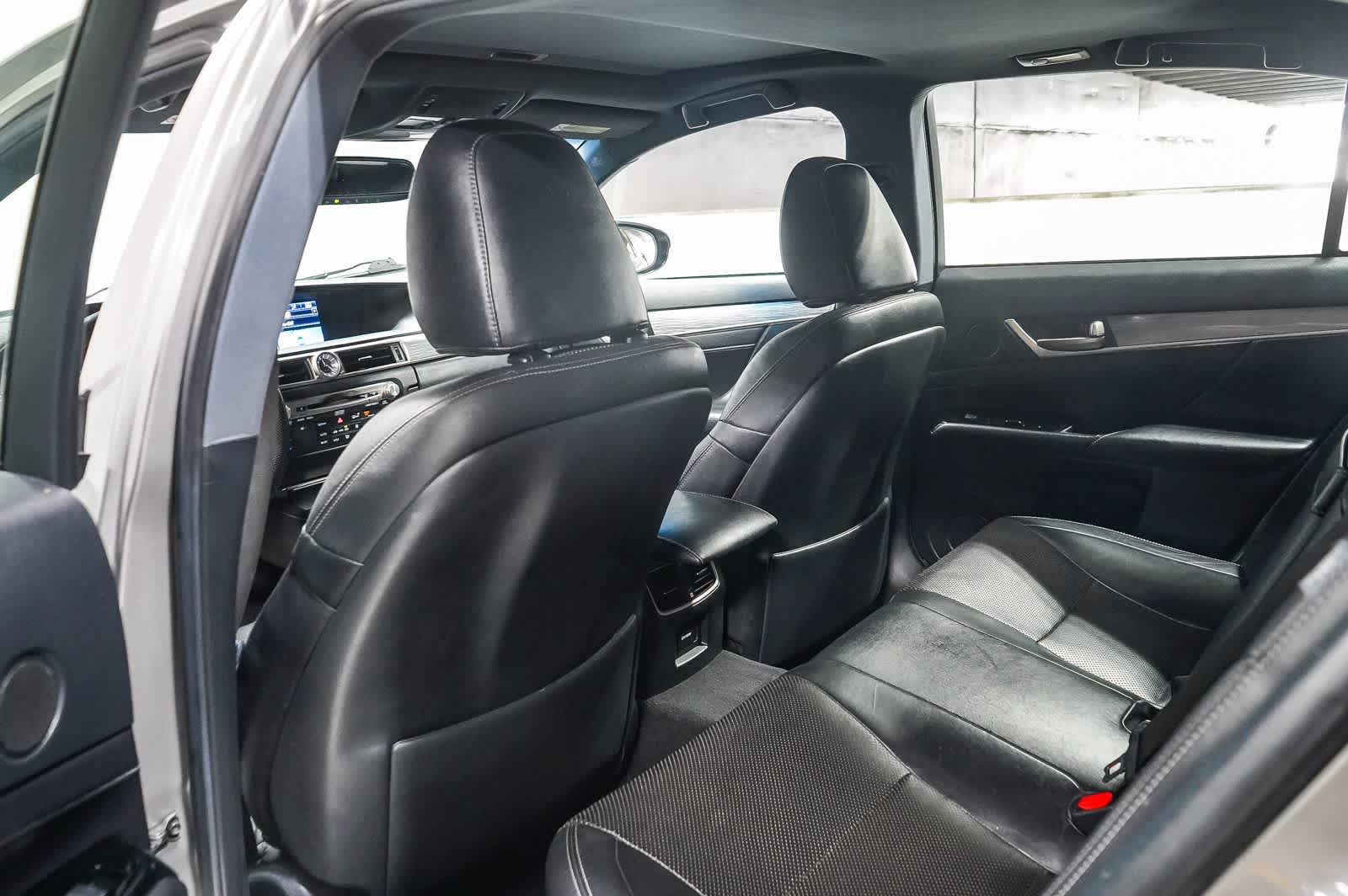 Thumbnail: 2015 Lexus GS - 19