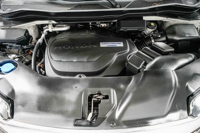 Thumbnail: 2017 Honda Pilot - 29