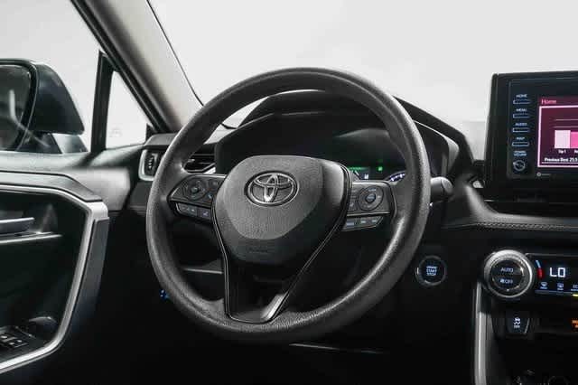 Thumbnail: 2021 Toyota RAV4 - 15