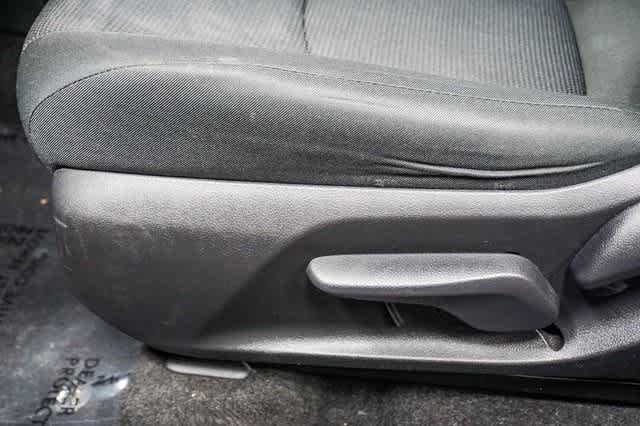 Thumbnail: 2024 Toyota RAV4 - 23