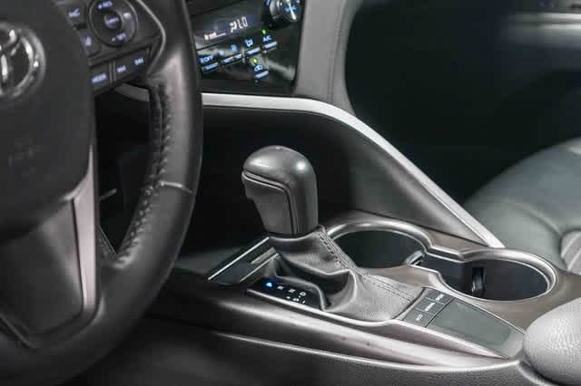 Thumbnail: 2023 Toyota Camry - 24