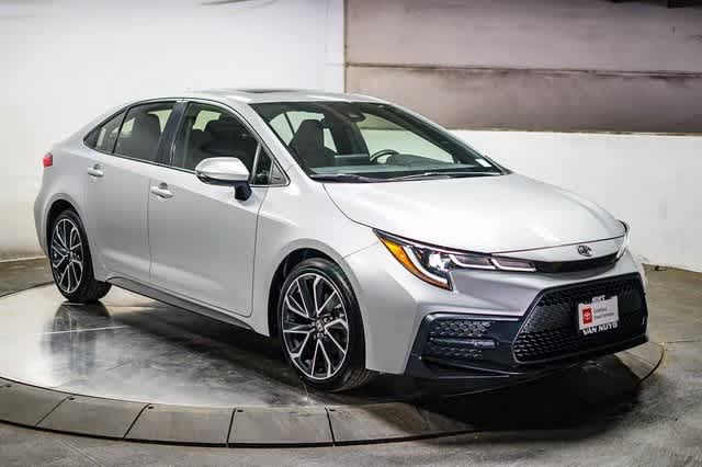 Thumbnail: 2022 Toyota Corolla - 3