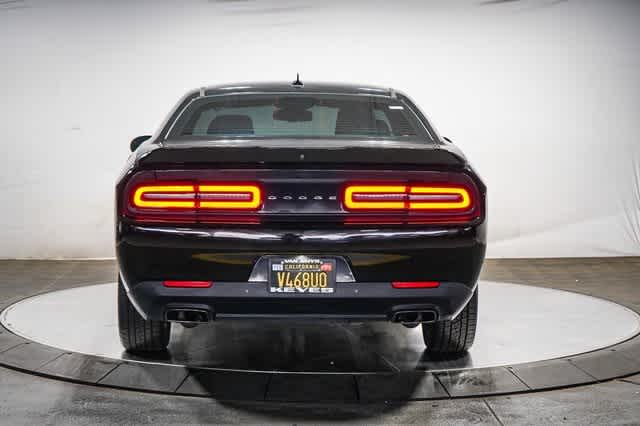Thumbnail: 2015 Dodge Challenger - 3