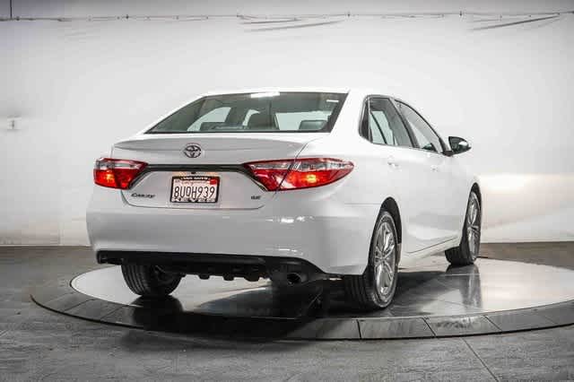 Thumbnail: 2017 Toyota Camry - 5