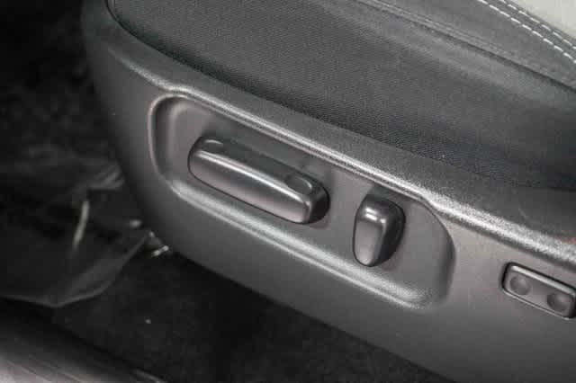 Thumbnail: 2023 Toyota Tacoma - 23