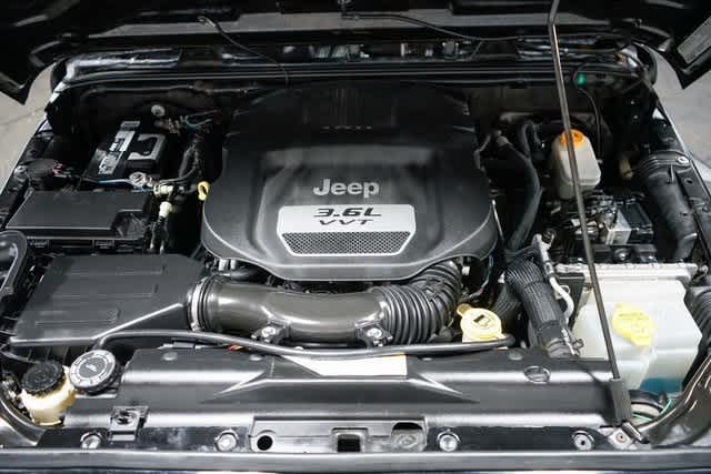 Thumbnail: 2012 Jeep Wrangler - 27