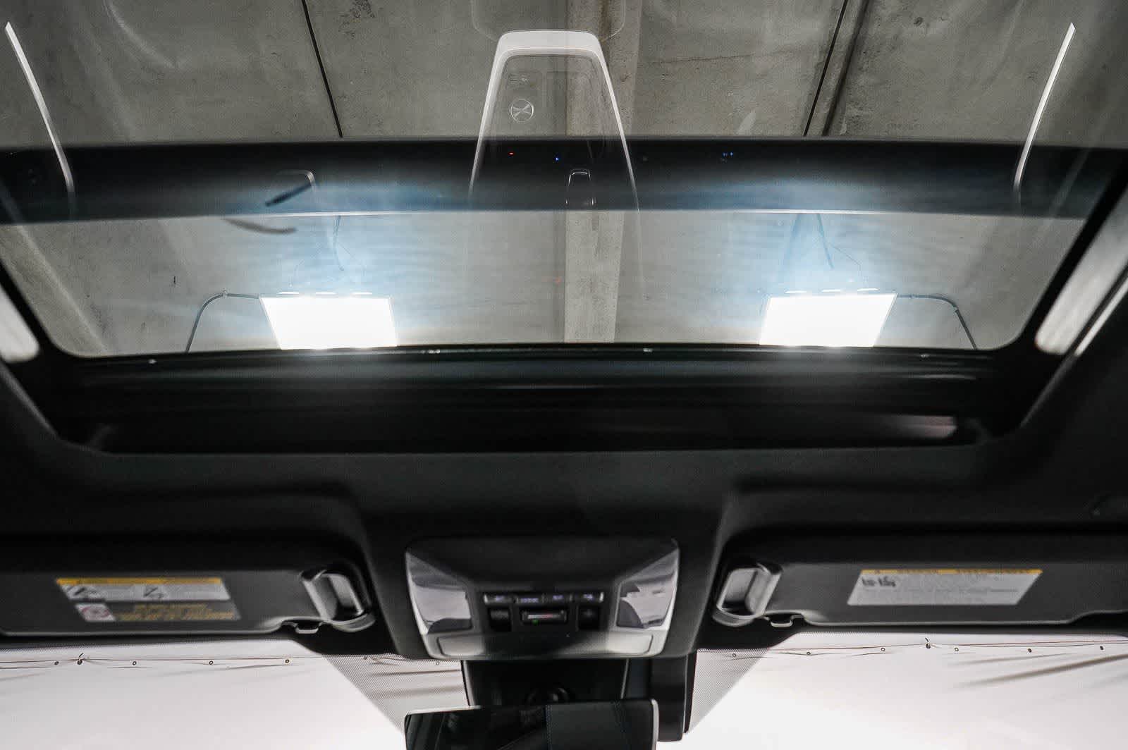 Thumbnail: 2023 Toyota RAV4 - 16