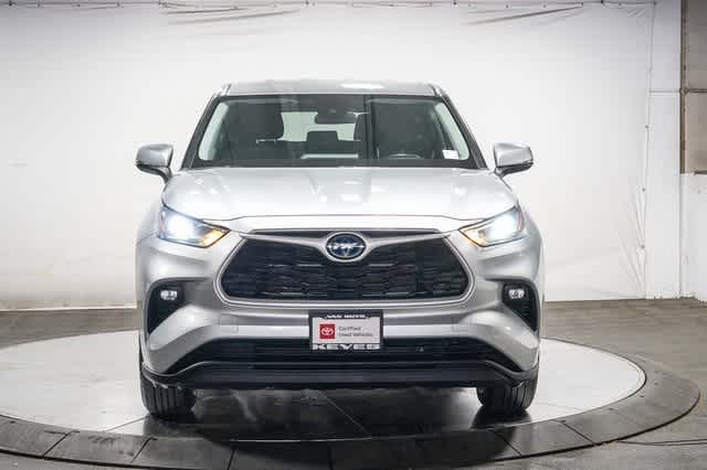 Thumbnail: 2022 Toyota Highlander - 6