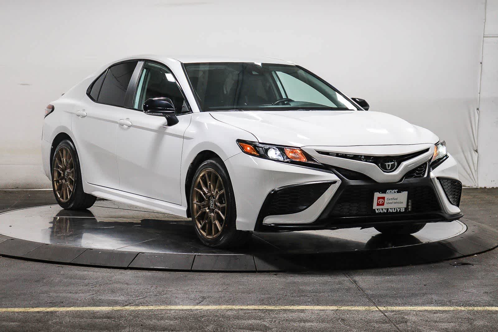 Thumbnail: 2023 Toyota Camry - 5