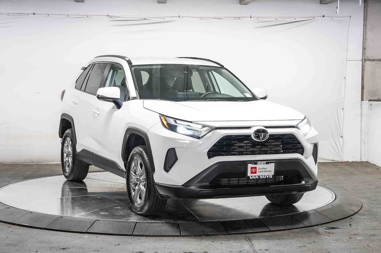 Thumbnail: 2024 Toyota RAV4 - 6