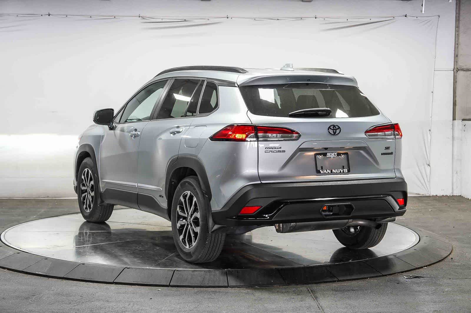 Thumbnail: 2024 Toyota Corolla Cross - 2