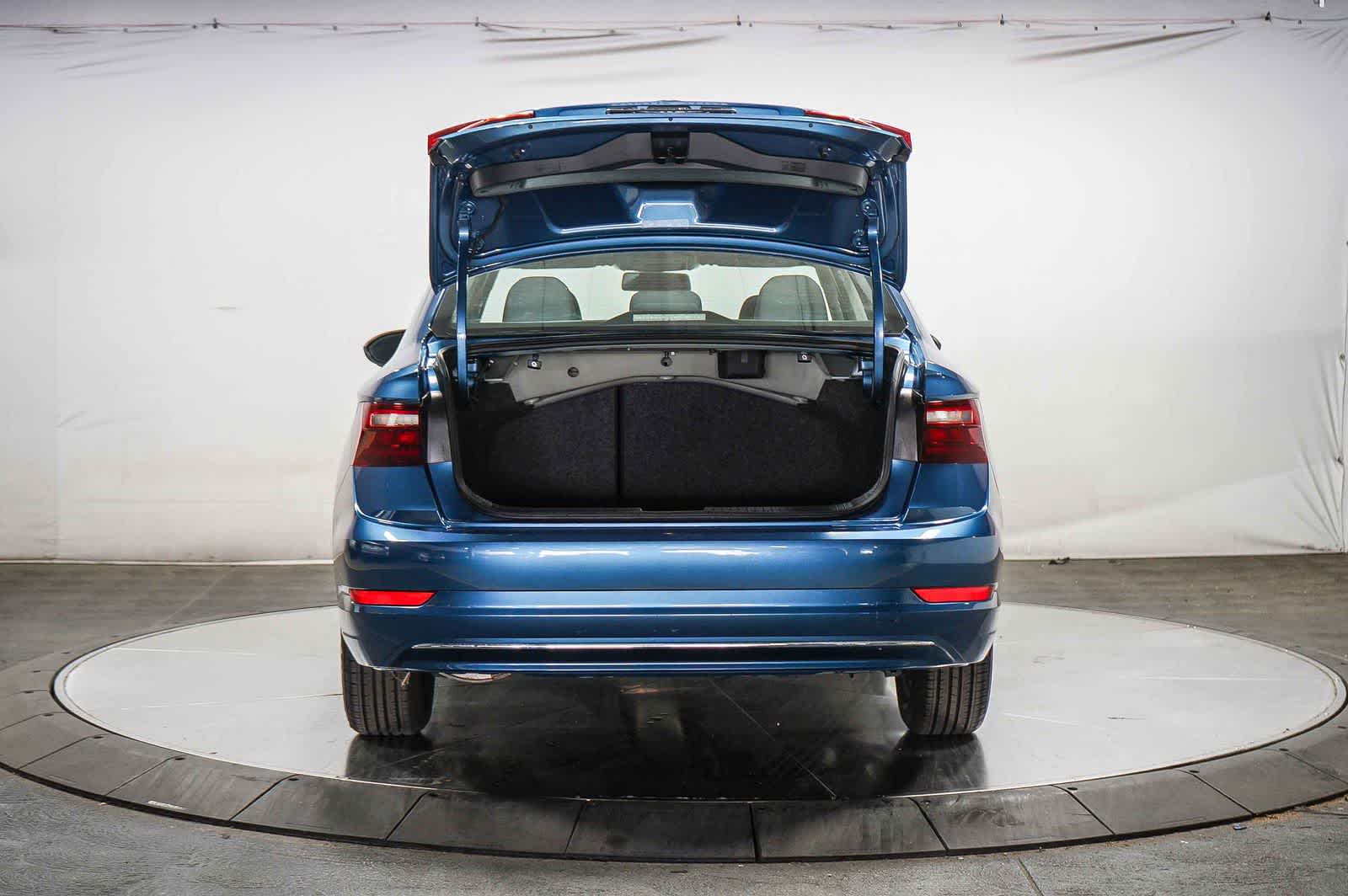 Thumbnail: 2021 Volkswagen Jetta - 26