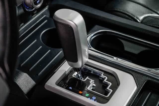 Thumbnail: 2018 Toyota Tundra - 21