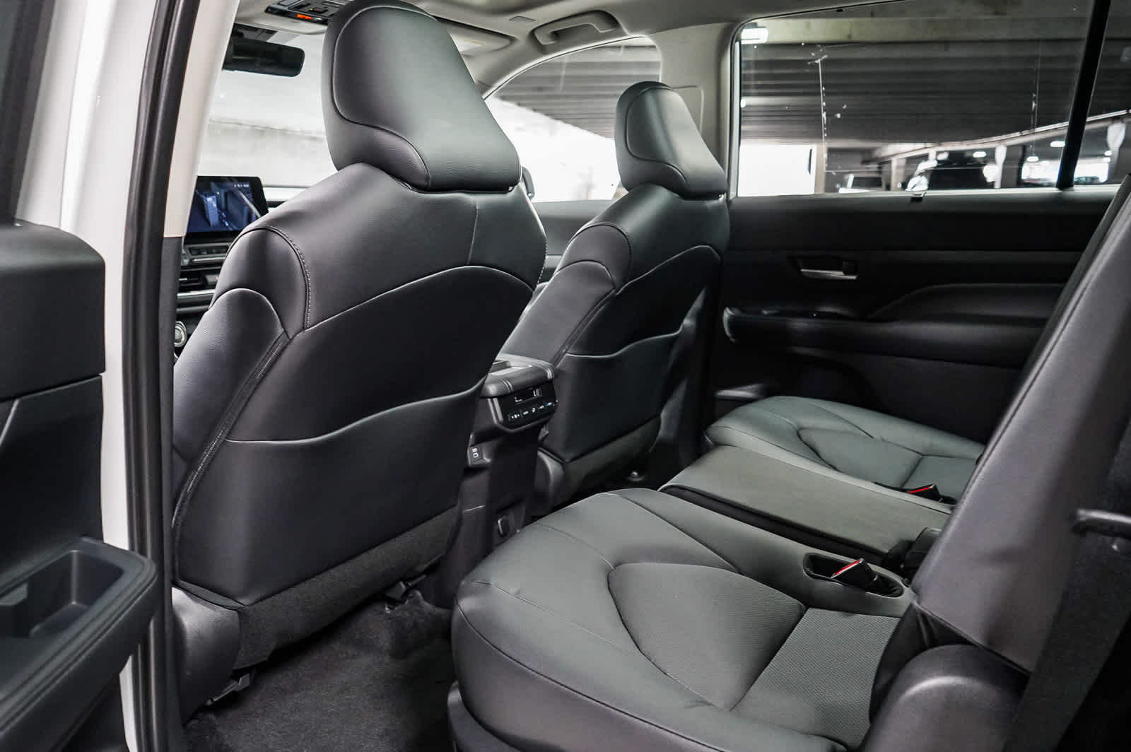 2025 Toyota Grand Highlander XLE 21