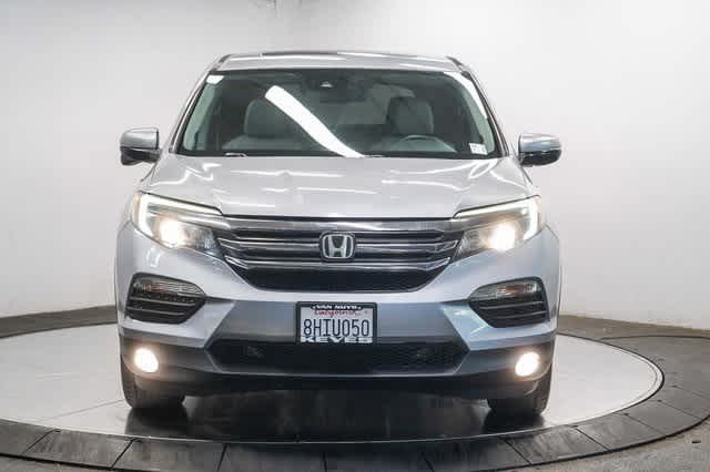 Thumbnail: 2017 Honda Pilot - 6