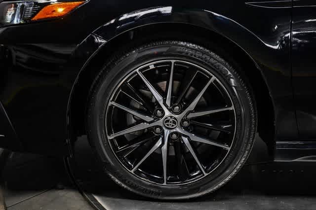 2022 Toyota Camry SE 10