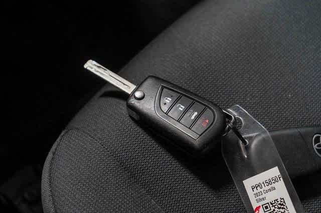 Thumbnail: 2023 Toyota Corolla - 29