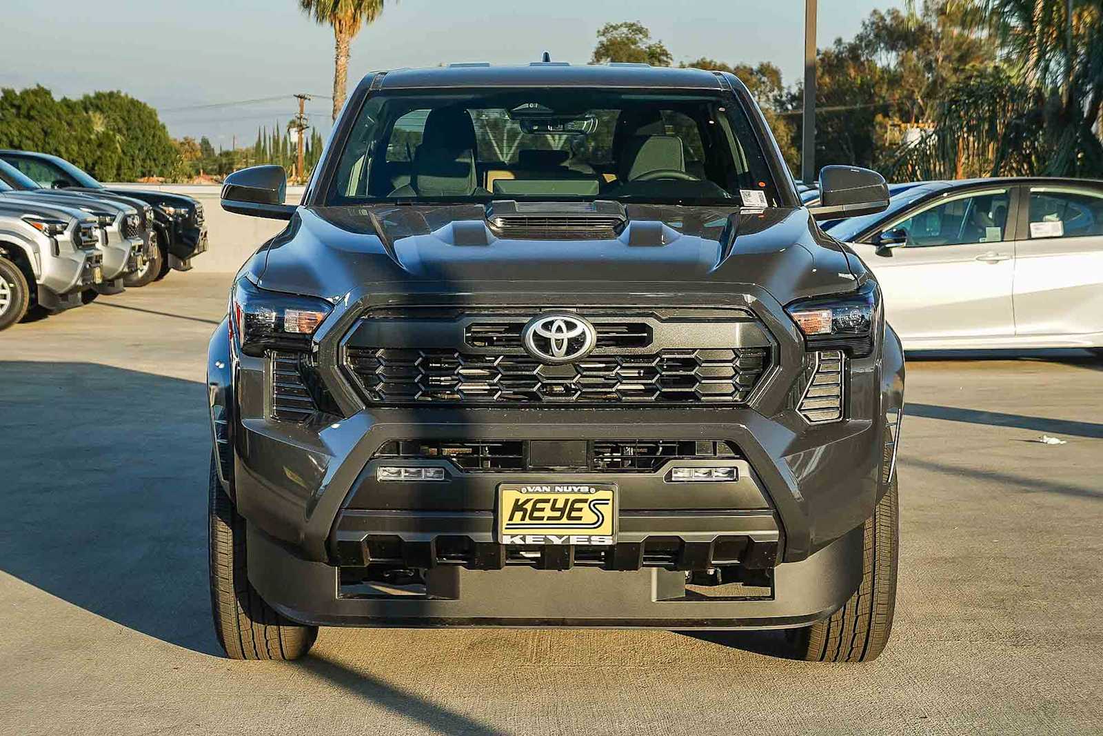 Thumbnail: 2025 Toyota Tacoma - 14