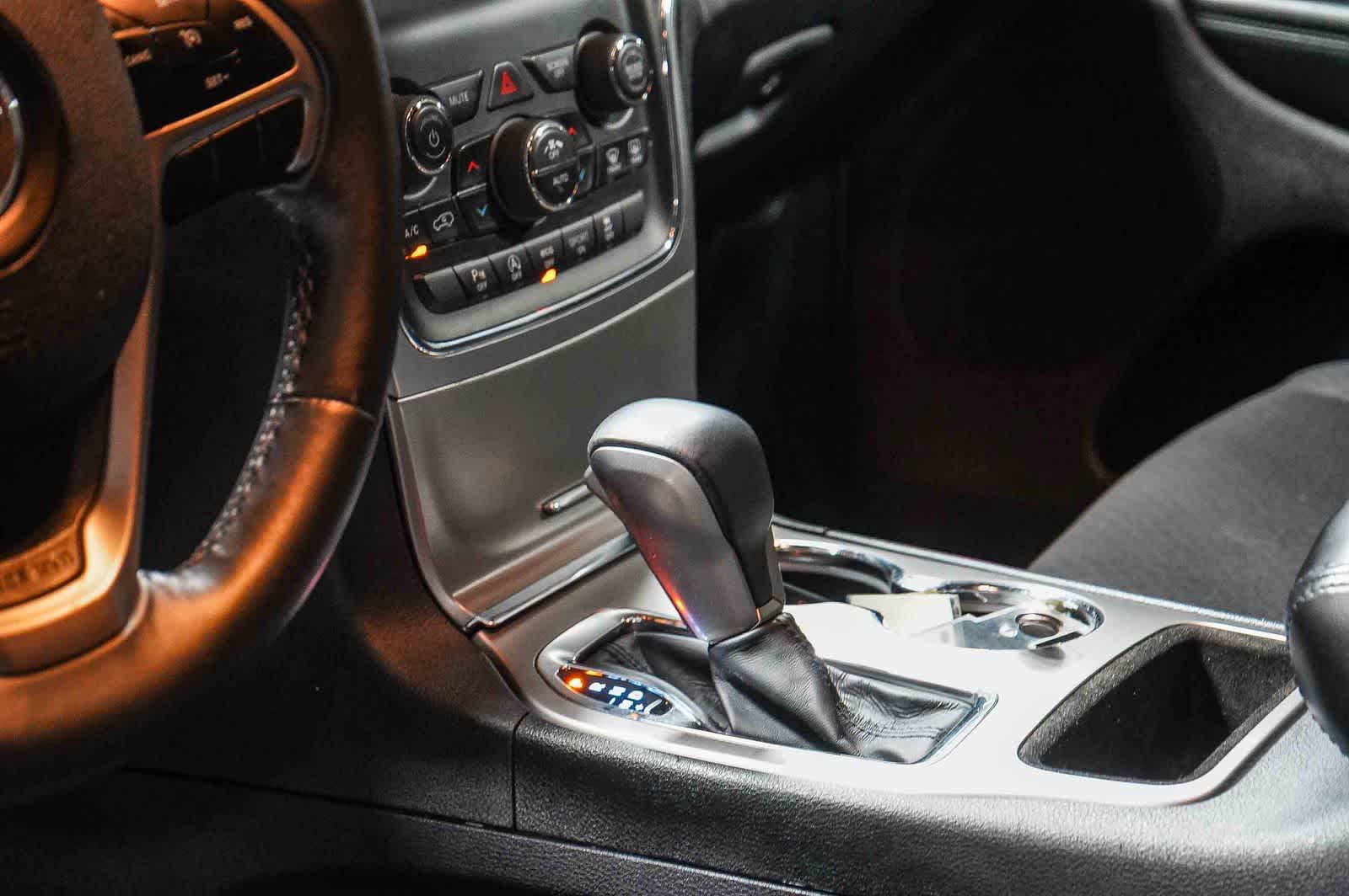 Thumbnail: 2018 Jeep Grand Cherokee - 21