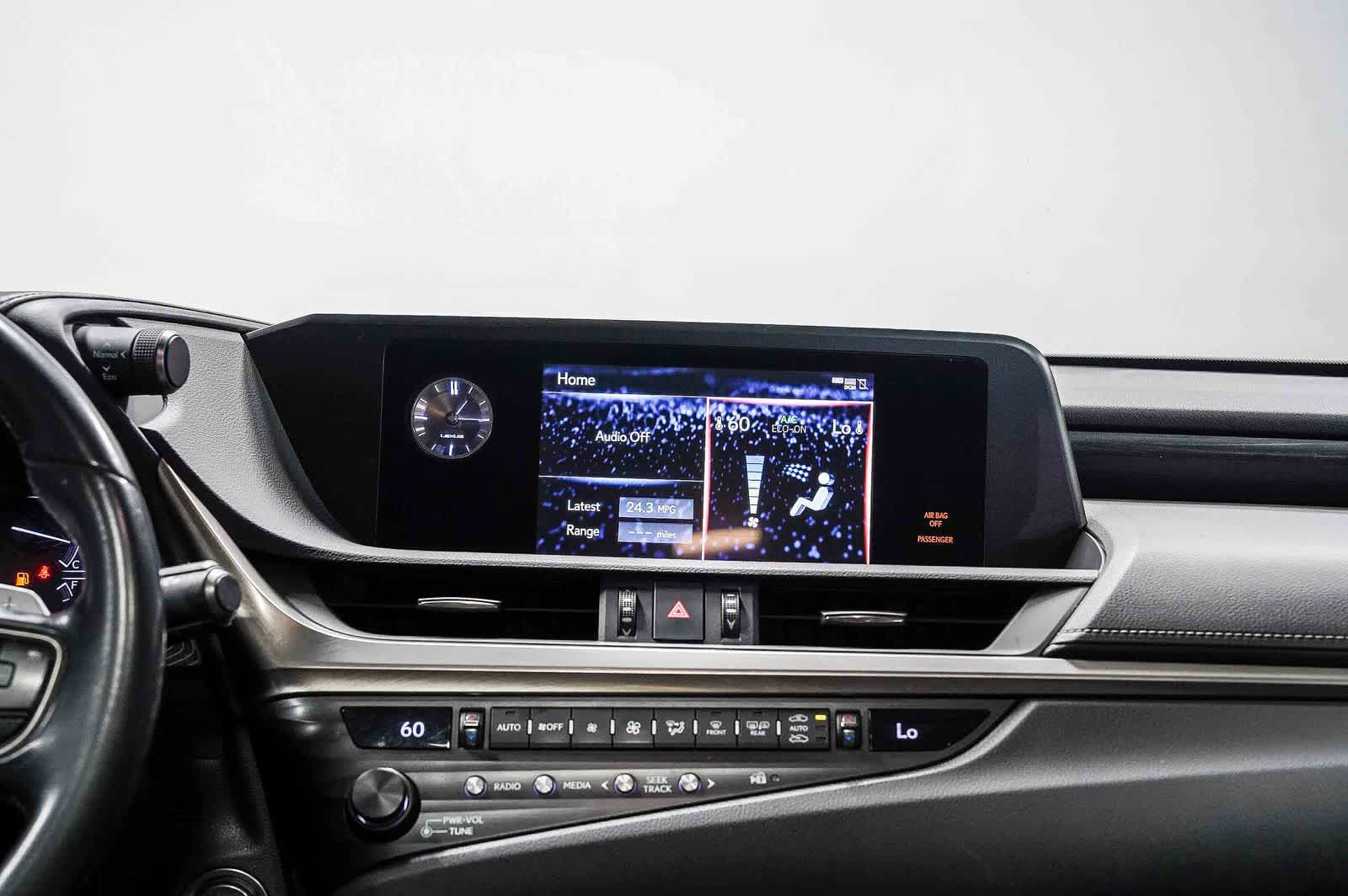 Thumbnail: 2019 Lexus ES - 14
