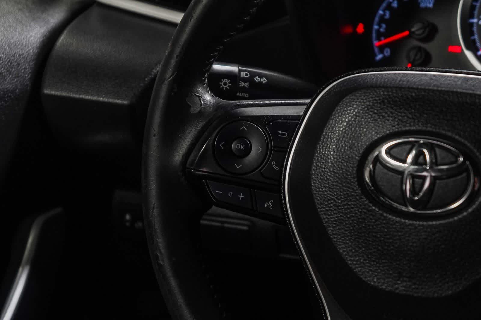 Thumbnail: 2020 Toyota Corolla - 17