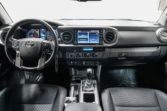 Thumbnail: 2022 Toyota Tacoma - 12