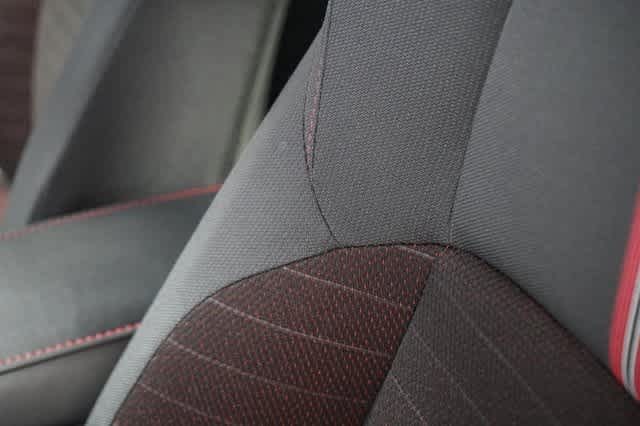 2024 Toyota Corolla SE 19