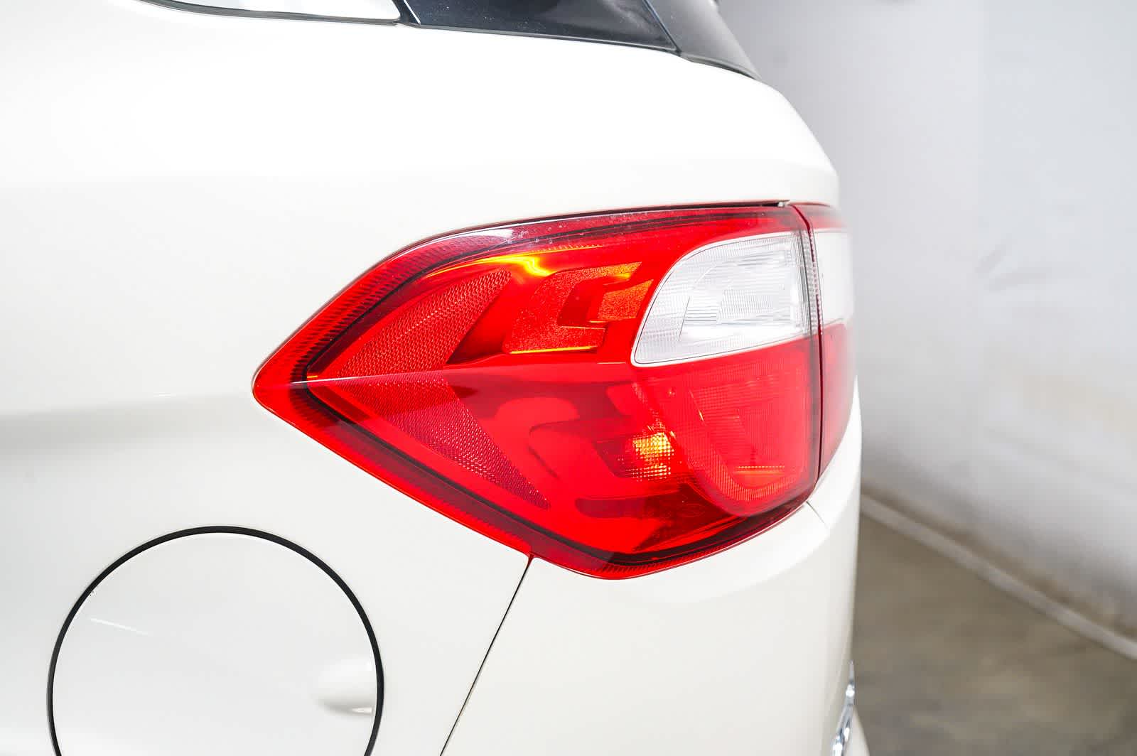 Thumbnail: 2020 Ford EcoSport - 8