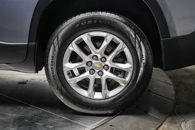 Thumbnail: 2020 Chevrolet Traverse - 10